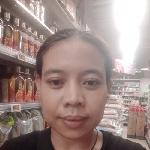 陽光女傭